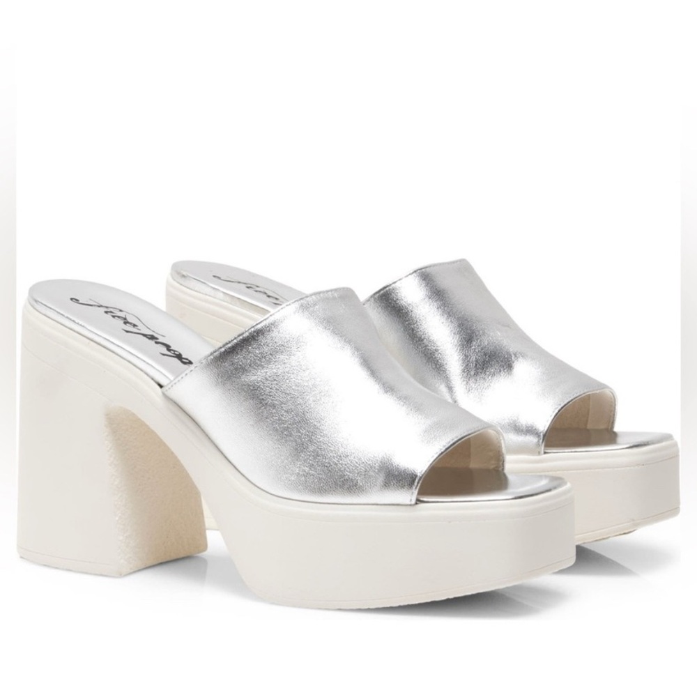 Free People Genuine Leather Metallic Silver Platform Open Toe Mules